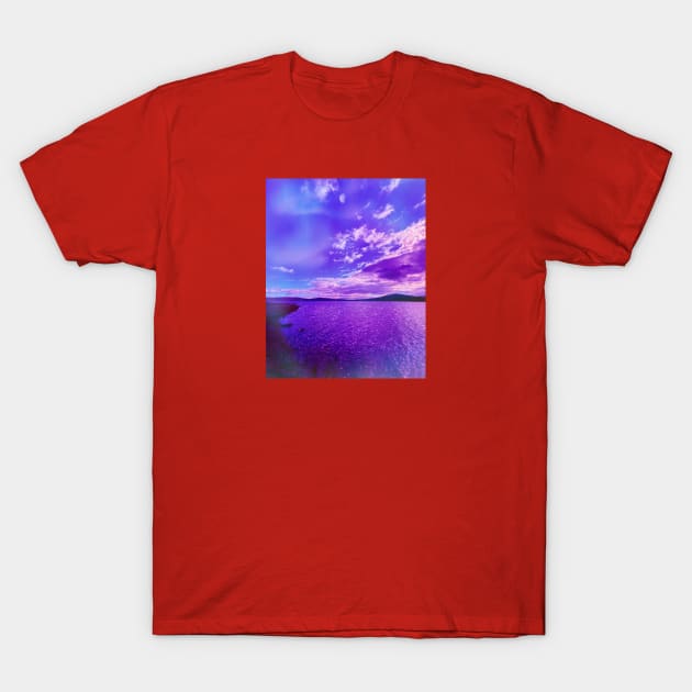 Sunrise over the ocean T-Shirt by floatingheavy